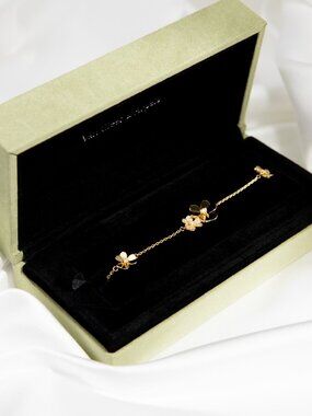 Van Cleef & Arpels bracelet